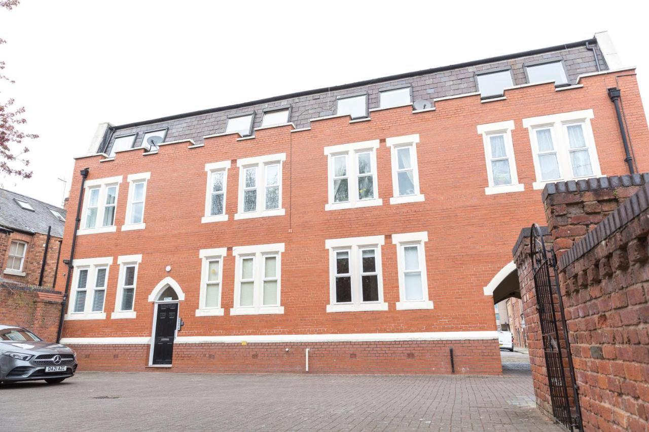 Chester Stays - Lovely Apartment In The Heart Of Chester With Free Parking Εξωτερικό φωτογραφία